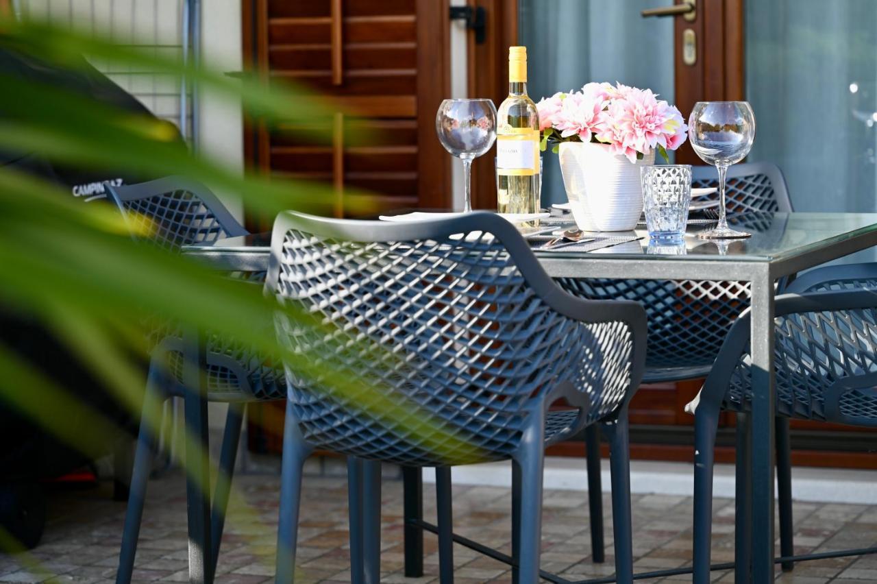 Sea Star Apartment โคเปร์ ภายนอก รูปภาพ